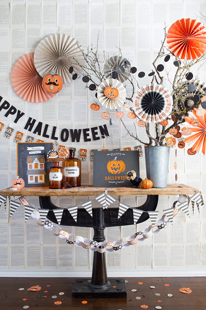 Stripes Pennant Banner in Black & White
