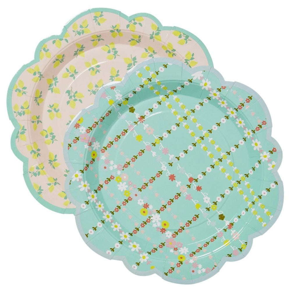 Flower Shaped Paper Plates