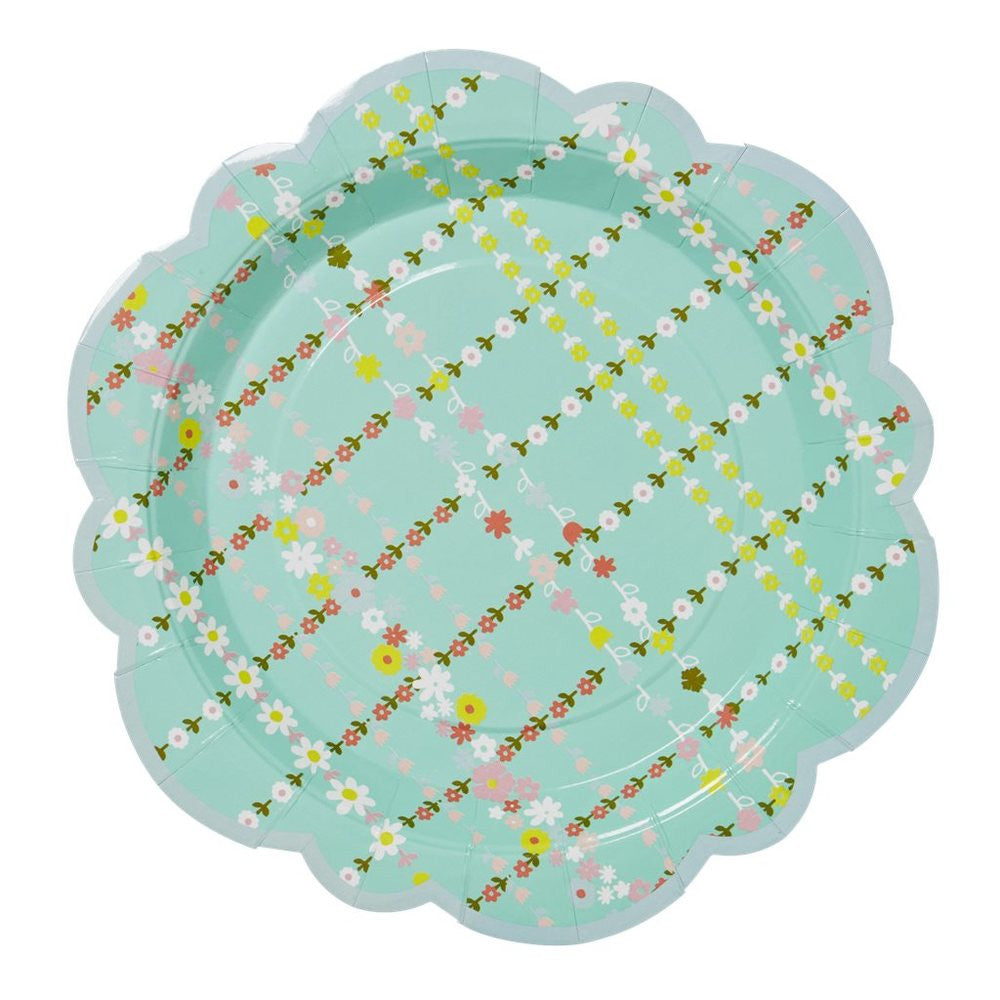 Flower Shaped Paper Plates