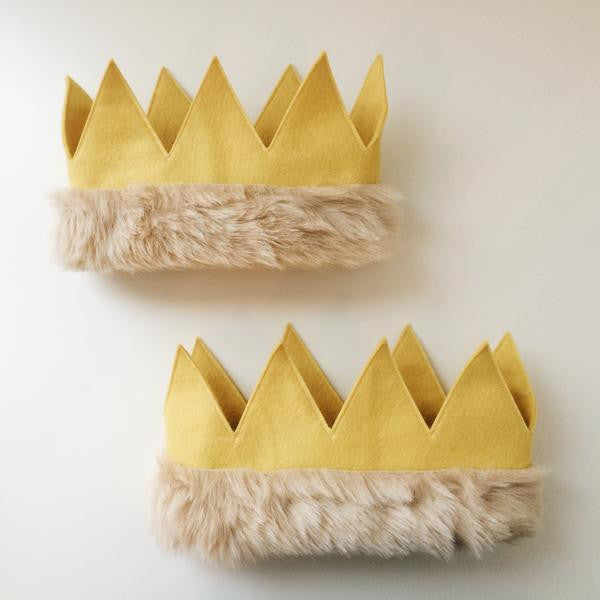 Felt Crown with Fur Trim