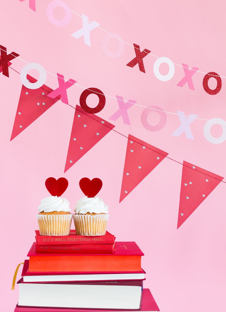 Valentine's XOXO & Pennant Banner Combo Pack